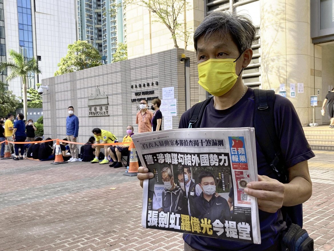 Apple Daily costretto a chiudere, Hong Kong non ha più la sua voce