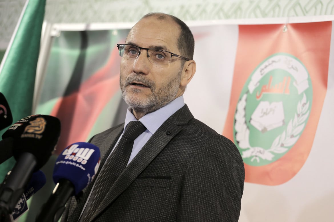 Elezioni algerine, l’affluenza choc al 23% premia «l’odiato sistema»