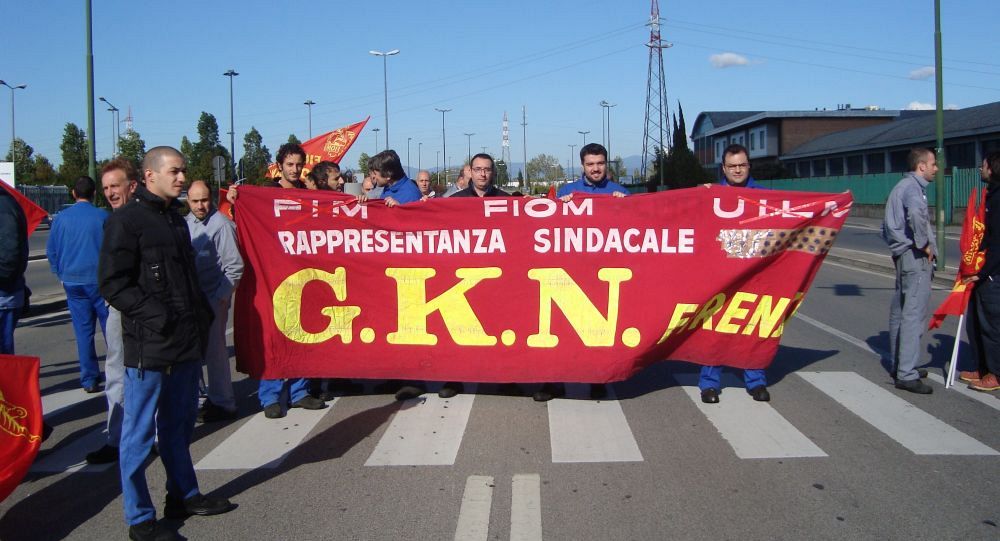 Gkn, il tribunale ferma i licenziamenti. «Violati i diritti del sindacato»