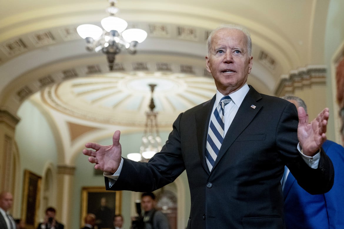 L’impennata dei contagi negli Usa inguaia Joe Biden