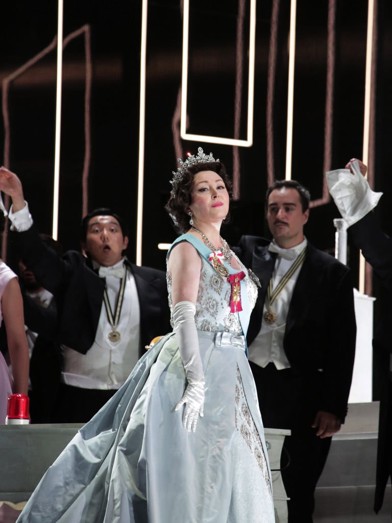 Rossini Opera Festival tra gala, regine e faraoni