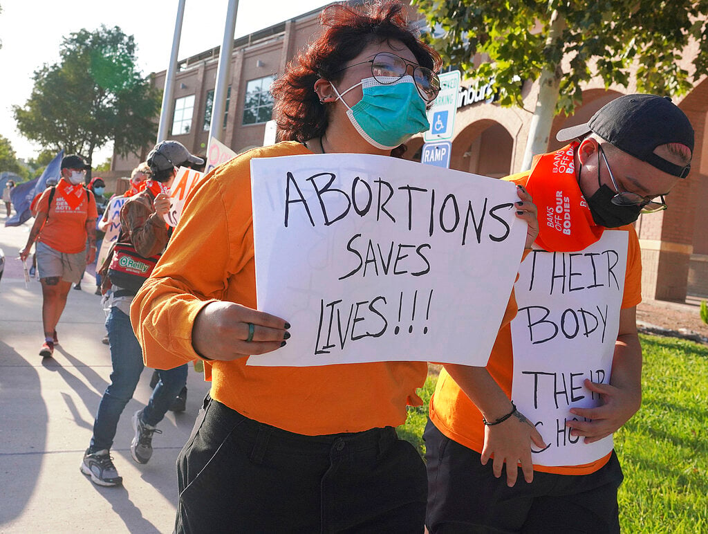 «Non tollereremo violenze» contro le cliniche e chi cerca di abortire
