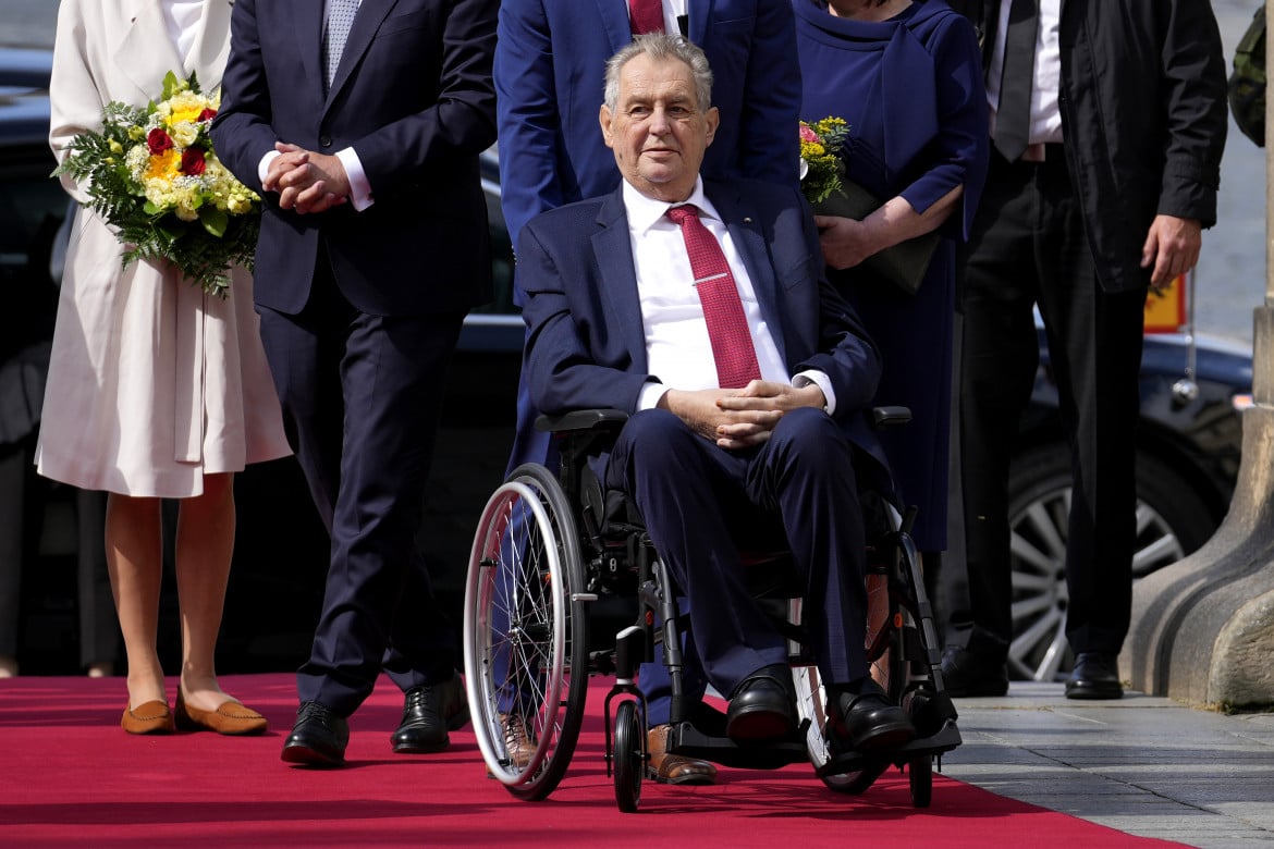 Il presidente ceco Zeman in rianimazione, rebus sul trasferimento dei poteri