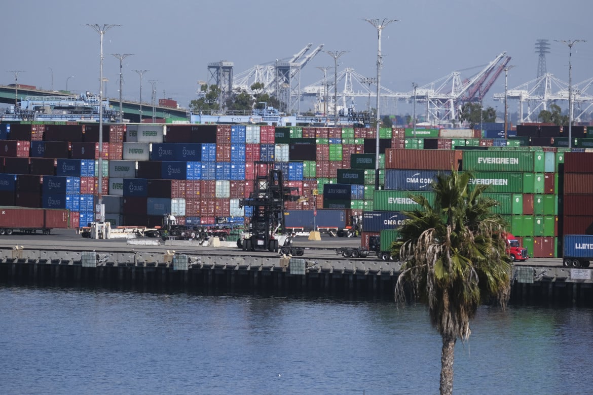 Capitalismo in tilt nei porti della California