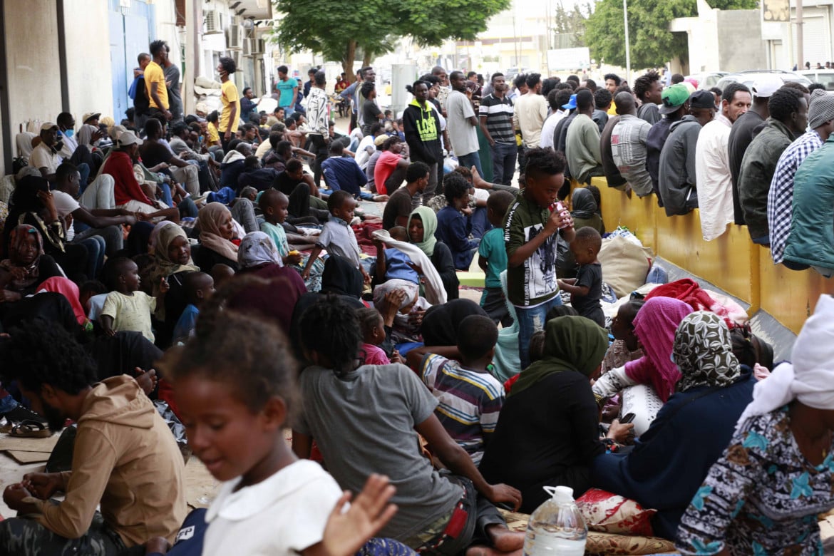 I rifugiati di Tripoli: «Vivere è nostro diritto, lotteremo fino alla fine»