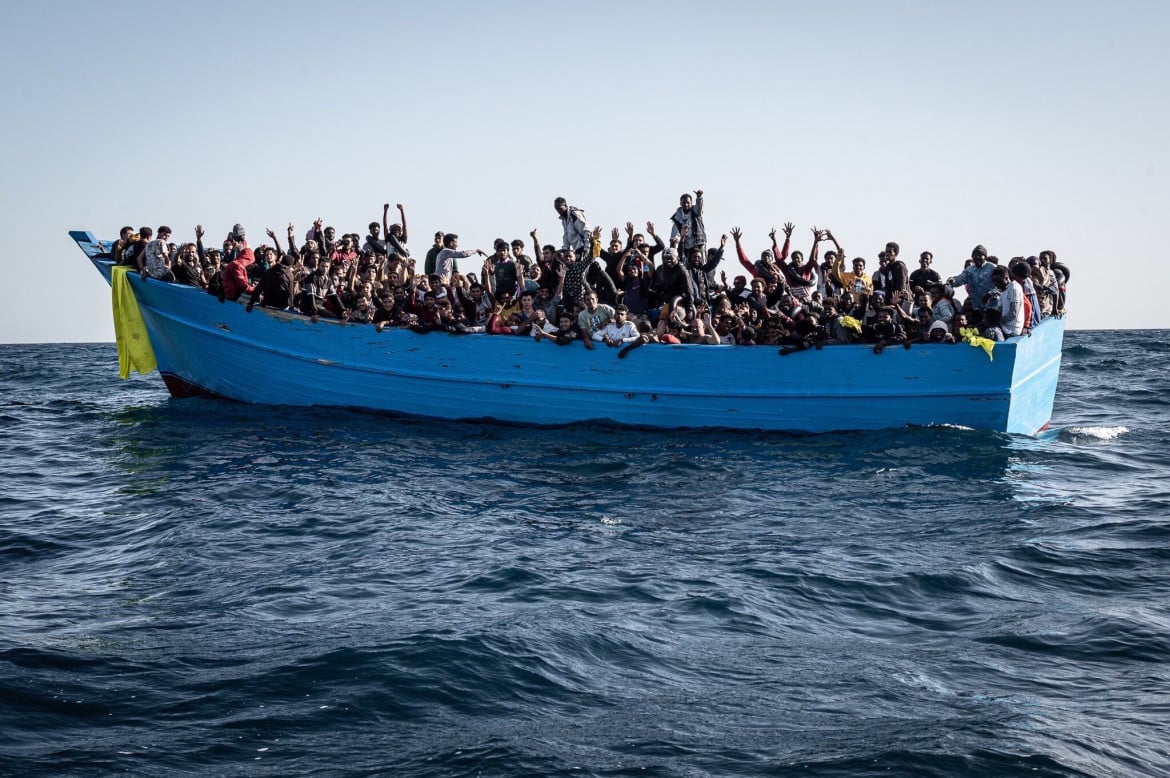 Migranti: nel Mediterraneo centrale record di arrivi, 42mila nel 2023