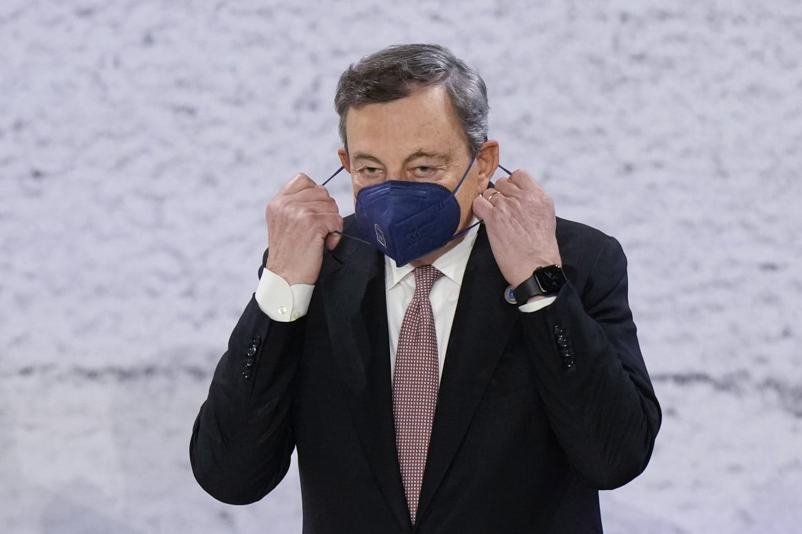Sul tavolo della manovra piomba il gelo di Draghi