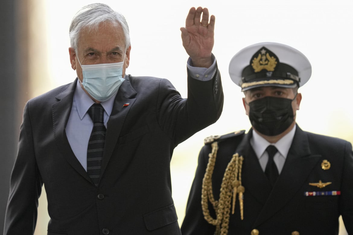 La destra al Senato salva Piñera dall’impeachment