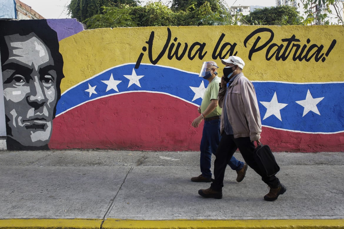 Venezuela, via alle Zone economiche speciali. Tramonta il sogno socialista