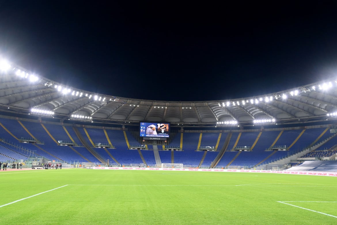 Compromesso in Serie A, sugli spalti solo 5 mila tifosi