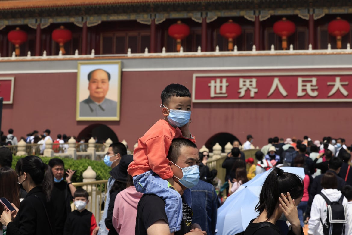 Stampare moneta per aumentare la natalità: il consiglio non piace a Xi
