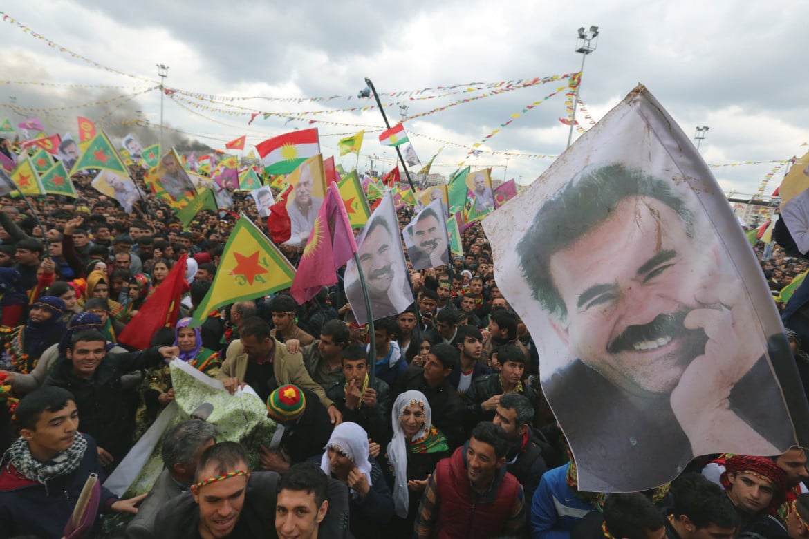 «La via per la pace: Ocalan libero e Pkk fuori dalla black list»