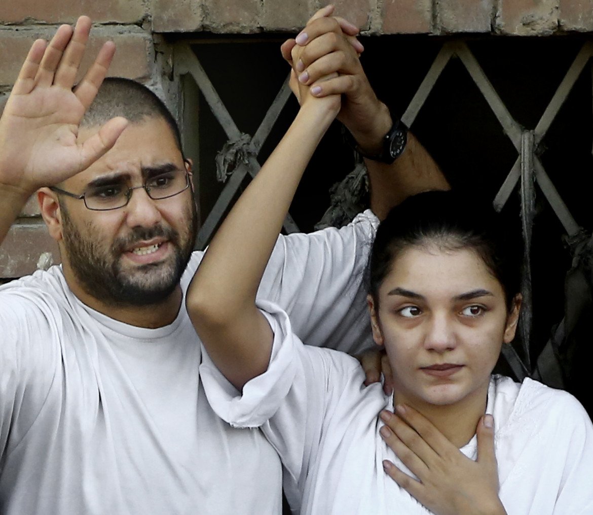 Sanaa Seif è «libera, ma la prigione resta a un passo»