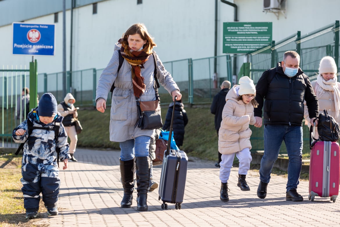 In Moldavia i primi 4.000 profughi La Polonia mobilita 120 ospedali