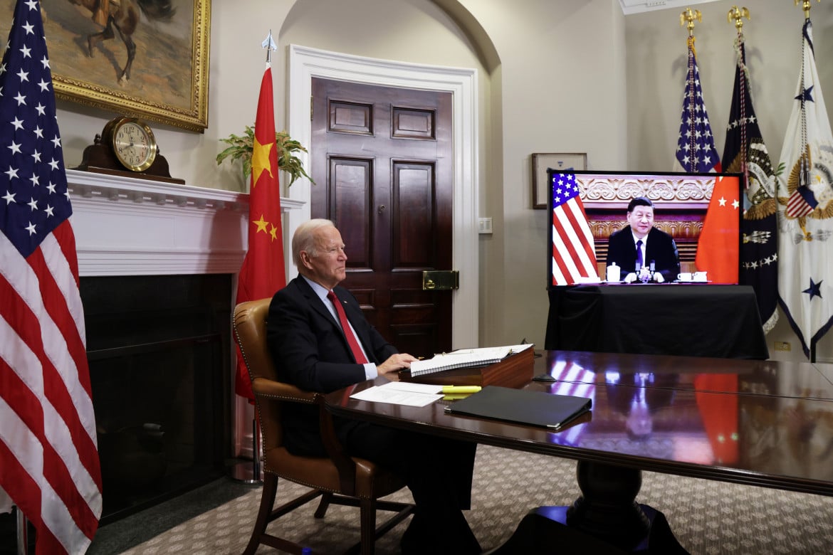 Xi a Biden: «La guerra non conviene a nessuno»