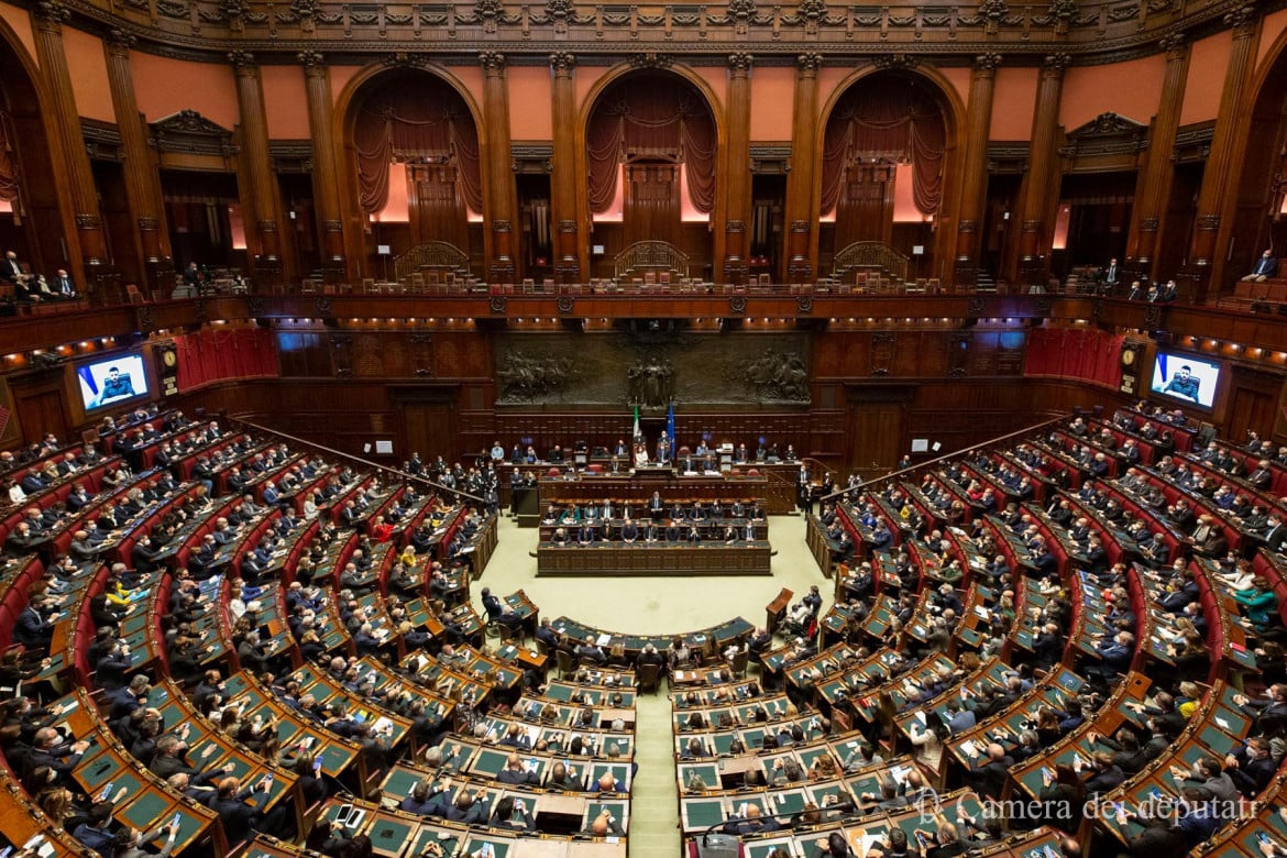 Il discorso di Zelensky al Parlamento italiano