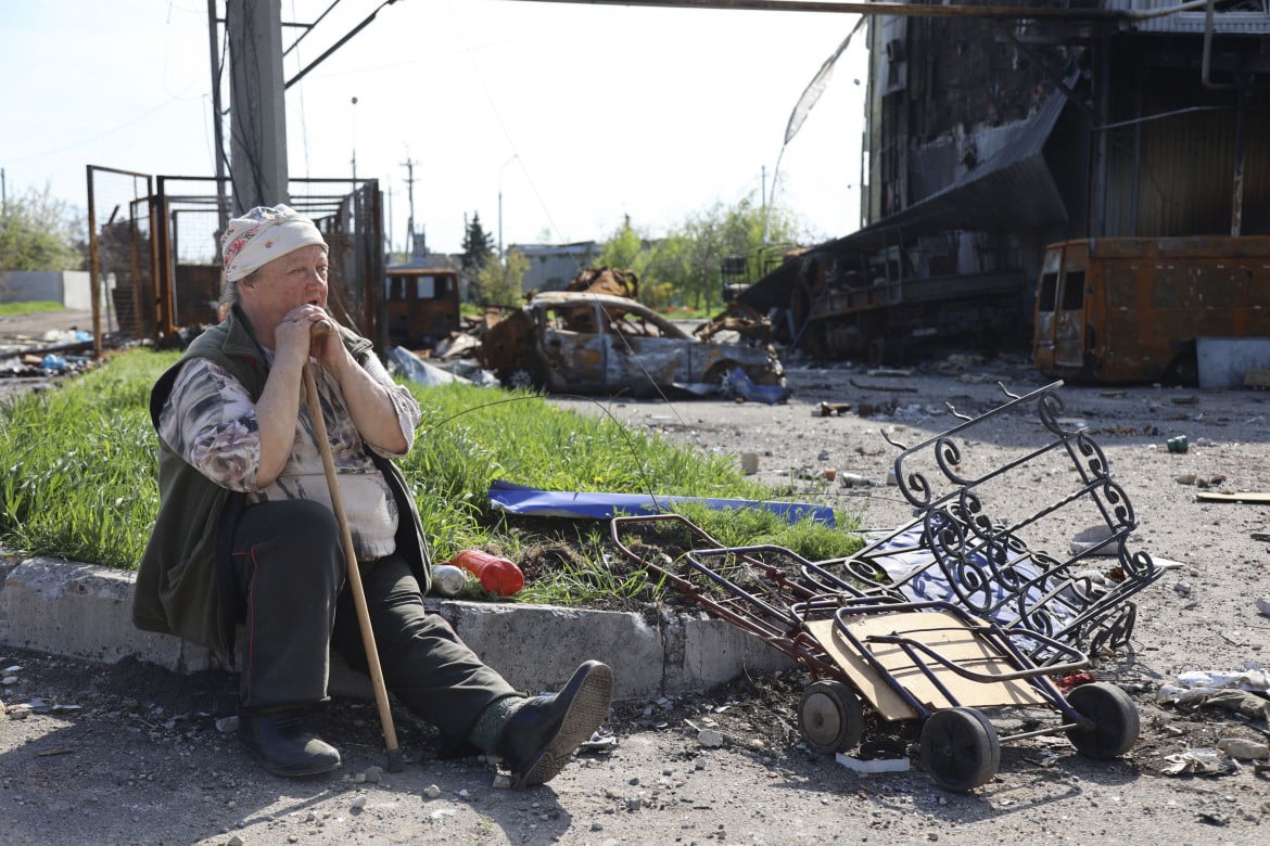 Missili su Odessa, offensiva nel Donbass e stallo Azovstal