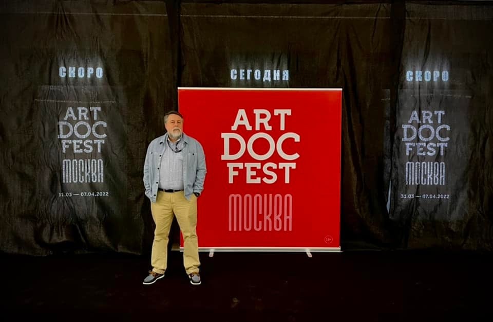 Vitaly Mansky aggredito a Mosca, sospeso l’Artdocfest