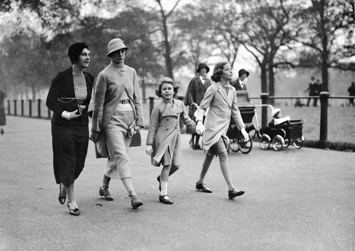 Elisabetta a Londra nel 1934, foto Ap