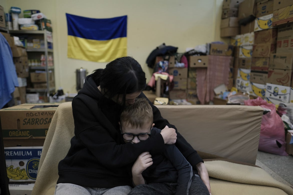 «Accogliere gli obiettori di coscienza ucraini e russi». Ma Di Maio non risponde