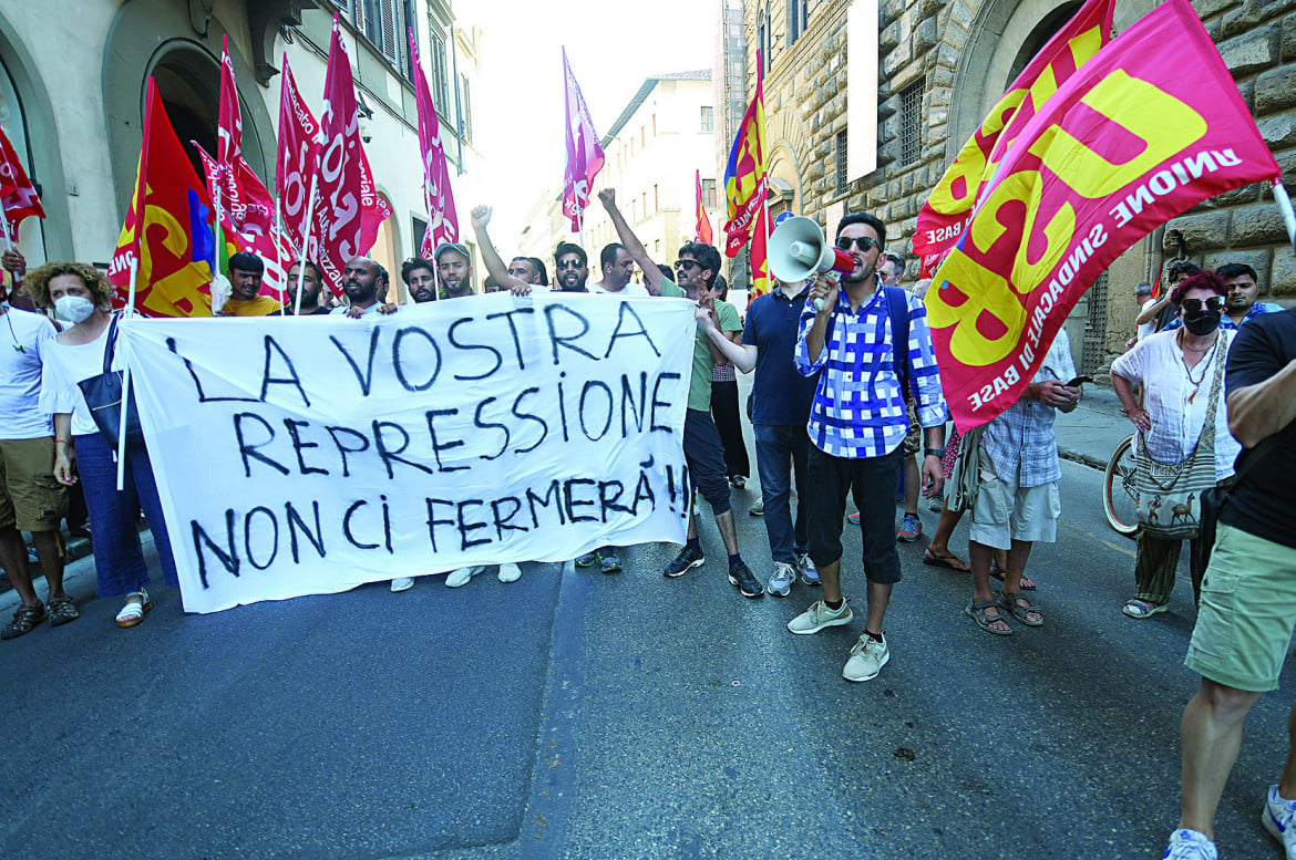 Manifestazione Usb-Cobas, foto Aleandro Biagianti