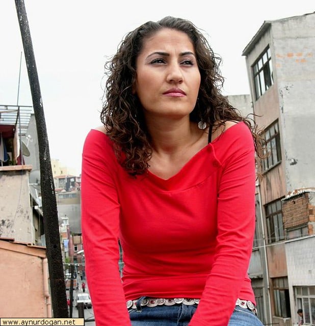 La cantante curda Aynur Dogan: «L’incontro tra culture è un antidoto ai pregiudizi»