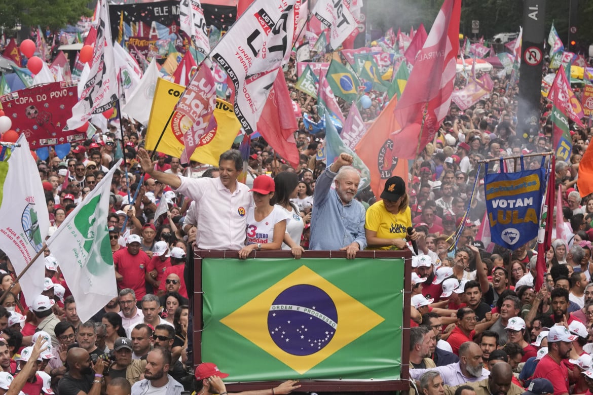 Il Brasile ricomincia da Lula l’alchimista e la sua torre di Babele