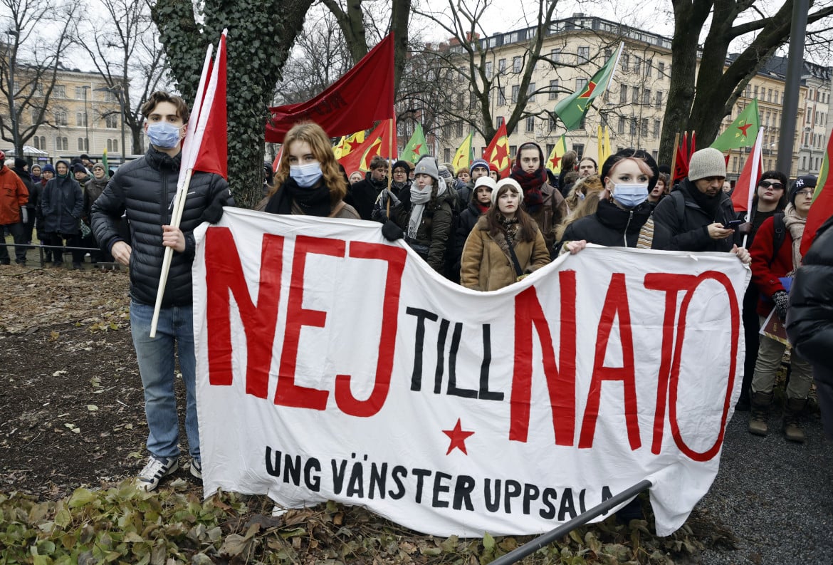 Stoccolma contro la Nato Ap