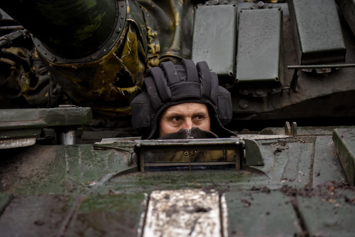 Più guerra per tutti, panzer e tank insieme in Ucraina