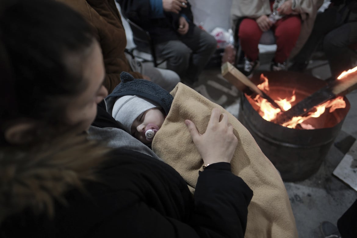 Soccorsi troppo lenti, tra Siria e Turchia ora il rischio è morire di fame e di freddo