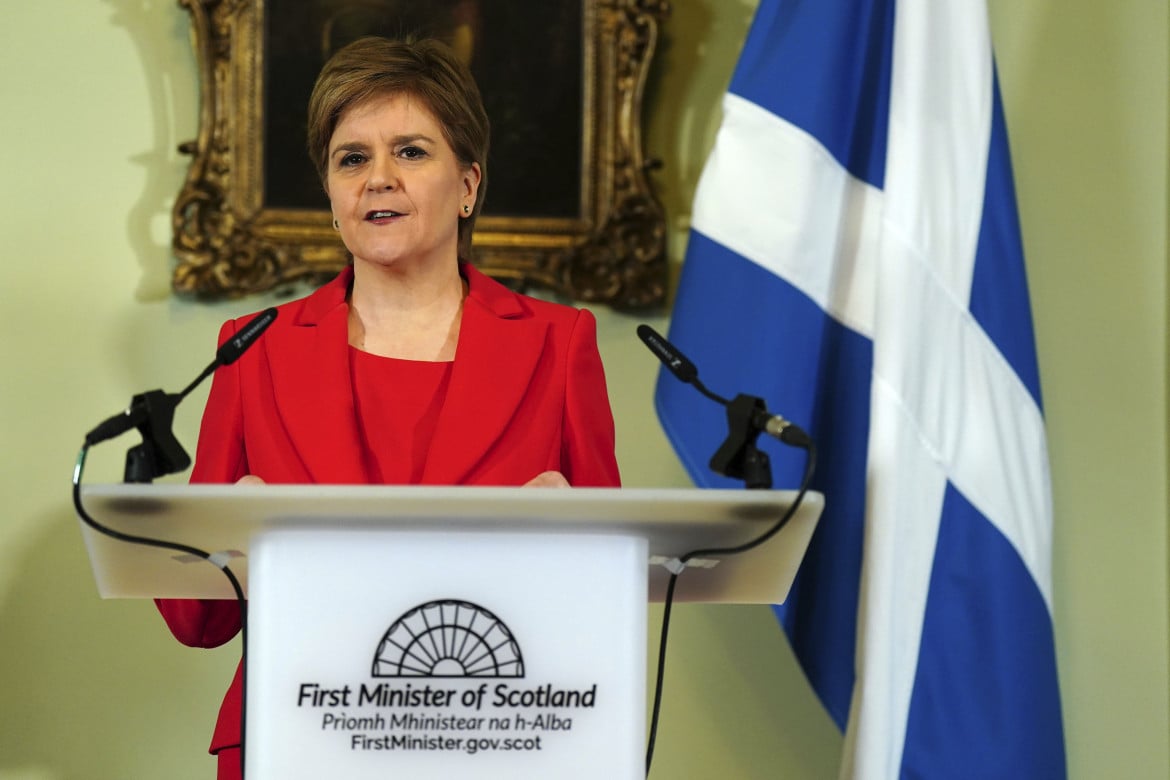 Il peso dell’indipendenza, la premier scozzese lascia