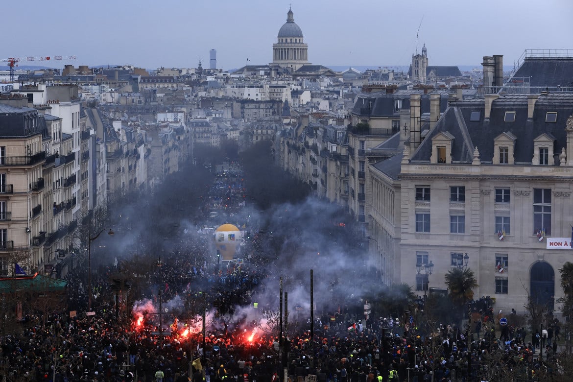 La Francia si è fermata, «una mobilitazione storica»