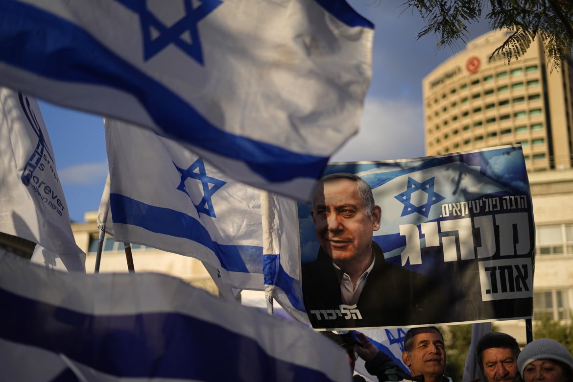Marcia di un milione, le truppe di Bibi a sostegno della riforma
