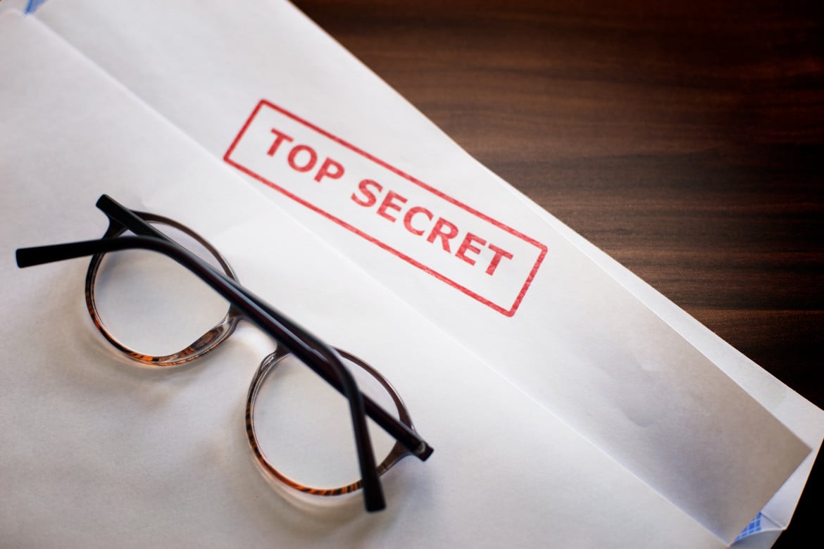 Dietro il segreto niente: 1,2 milioni di americani con il nullaosta top secret