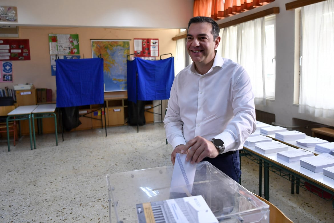Tsipras: «Ci prepariamo alla prossima battaglia»
