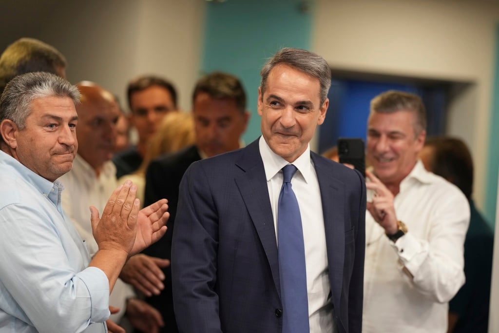 Grecia, vincono Mitsotakis e la destra più estrema