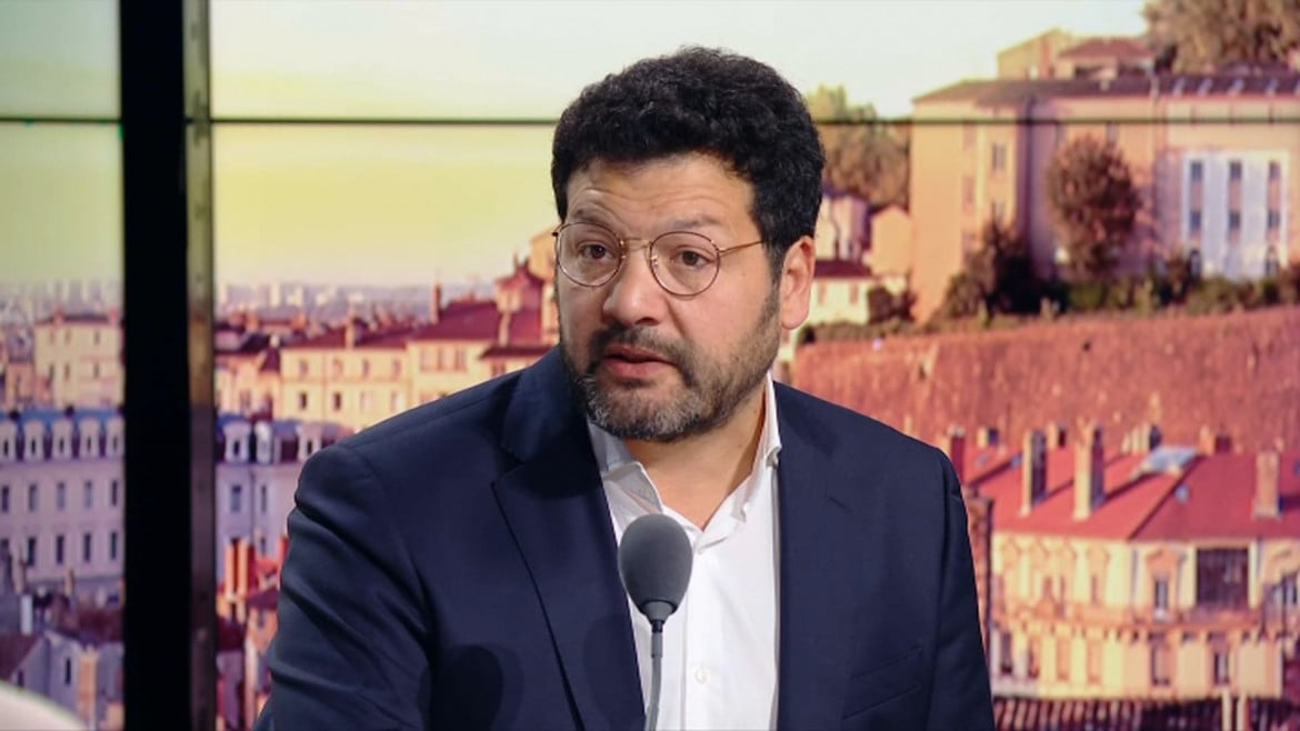 L’avvocato Alimi: «La polizia francese chiede di operare al di sopra della legge: la fine della democrazia»