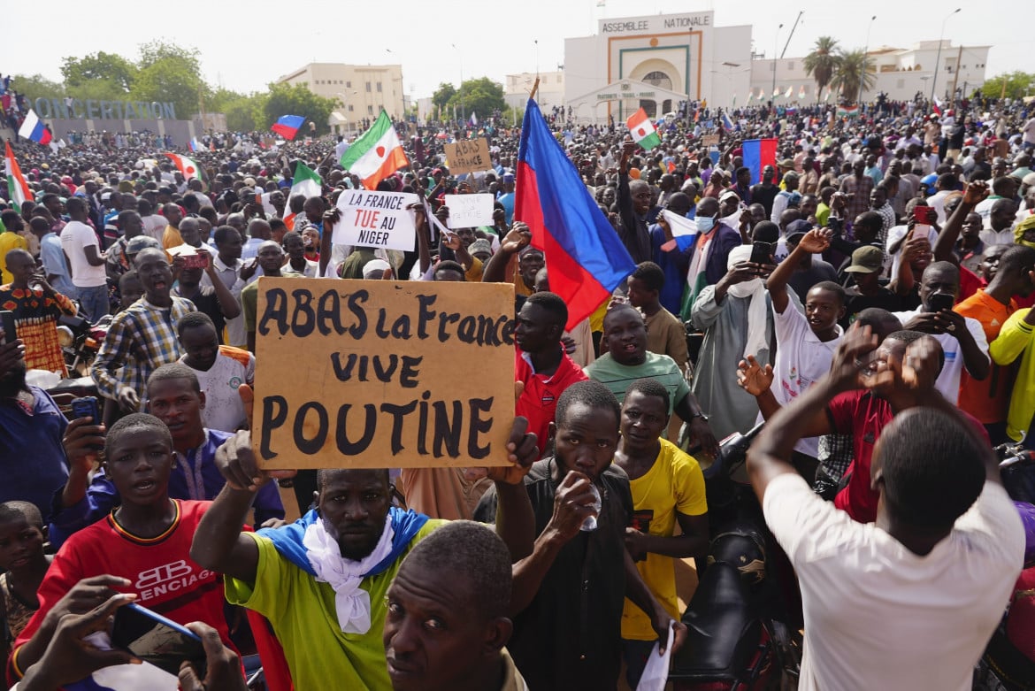 «Meglio i russi, che non hanno mai sfruttato il Niger come i francesi»