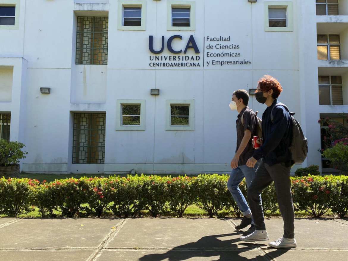 Gesuiti fuorilegge in Nicaragua, lo stato espropria la loro università