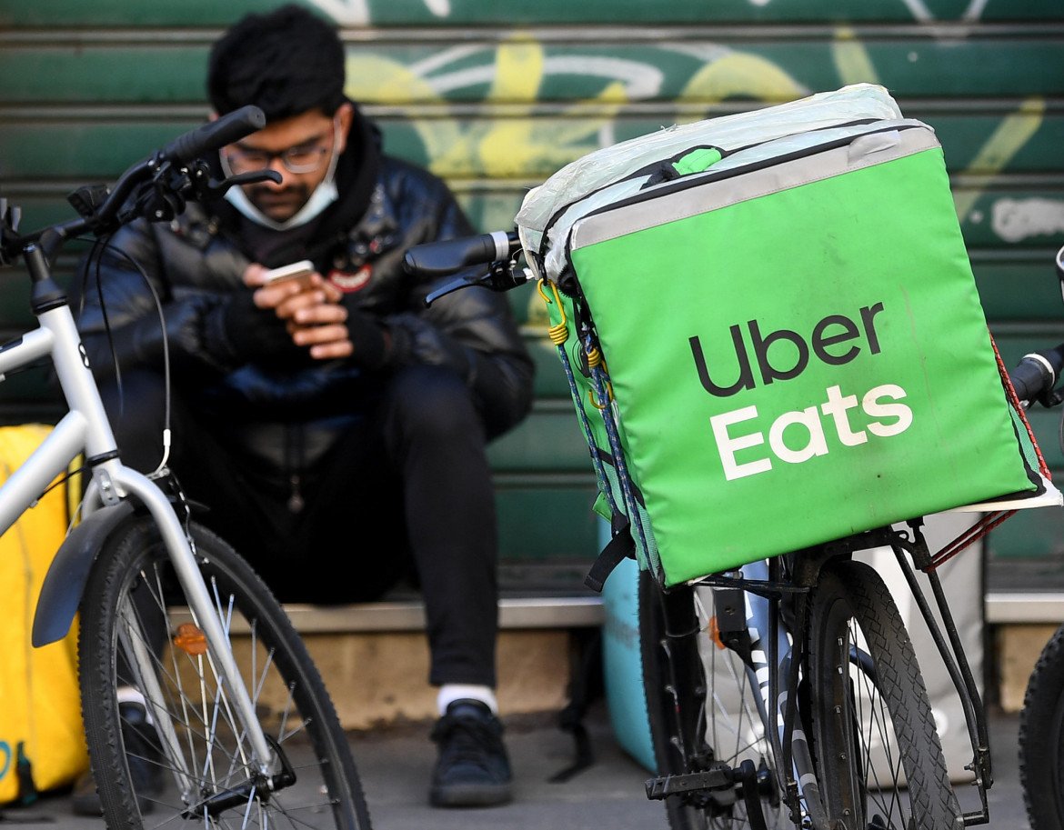 Uber Eats: un giudice, una legge e la Cgil contro le delocalizzazioni
