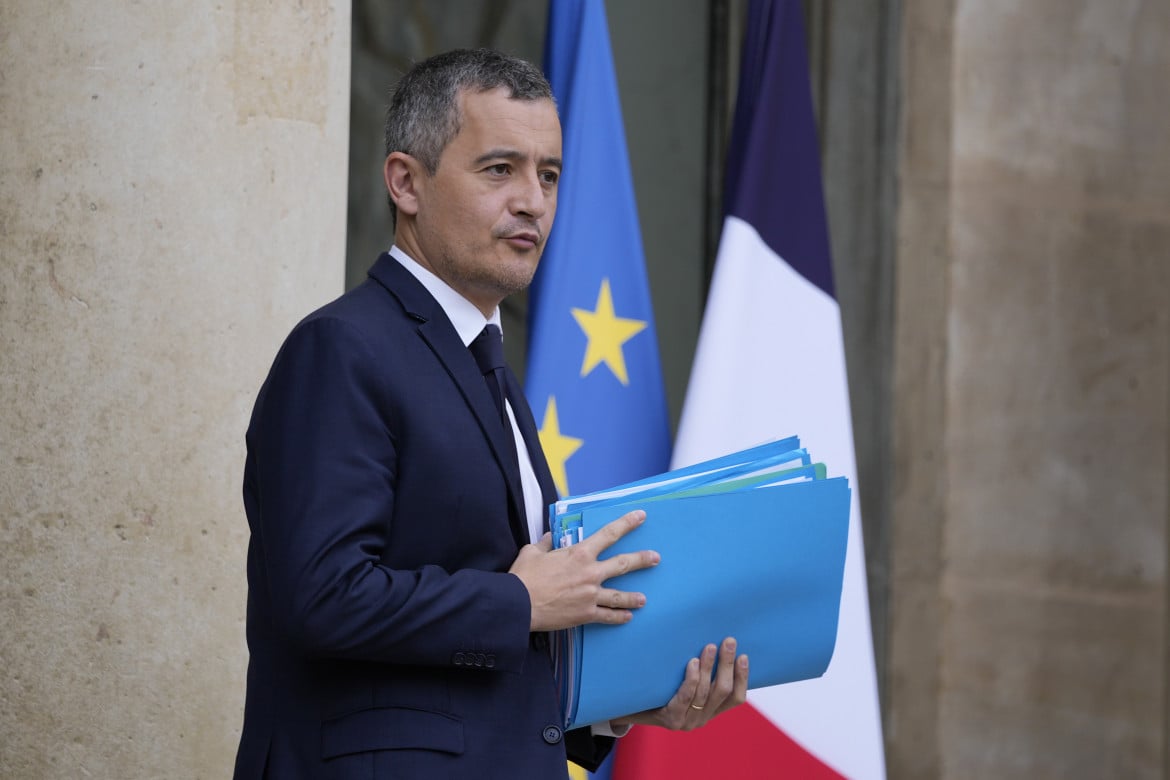 Darmanin contraddice Macron: «Non in Francia»