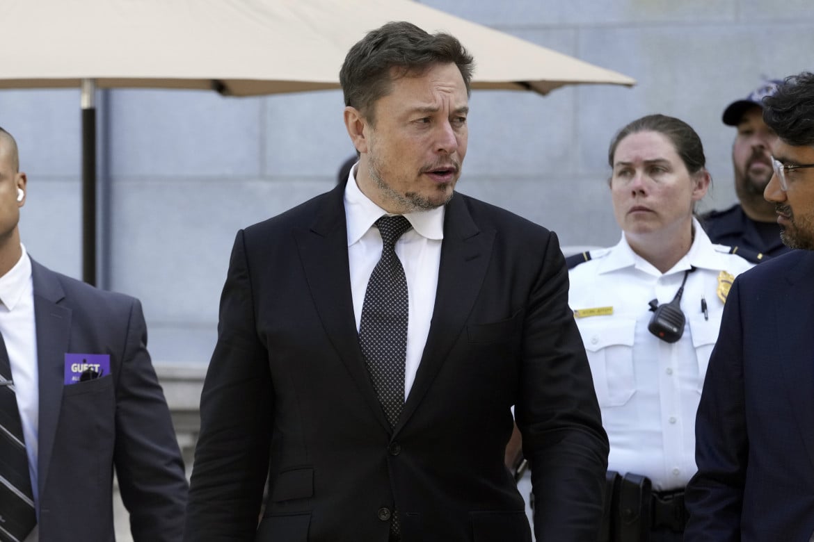 Musk insiste: «Violata la sovranità dell’Italia, Scholz dimettiti»