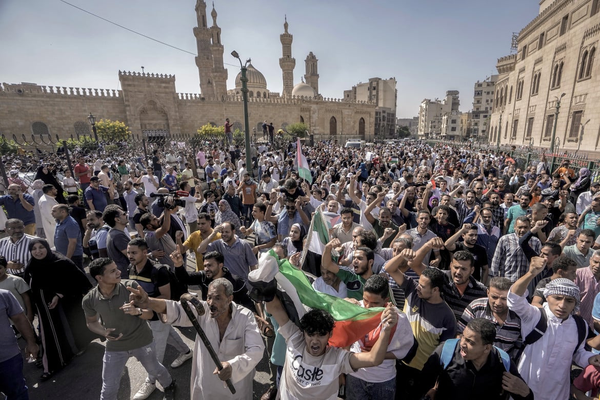 Tahrir torna agli egiziani: la protesta per la Palestina è lotta contro il regime