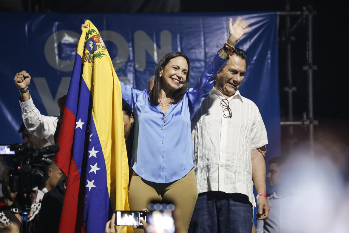 Caracas, Machado vince le primarie dell’opposizione con il 93% dei voti
