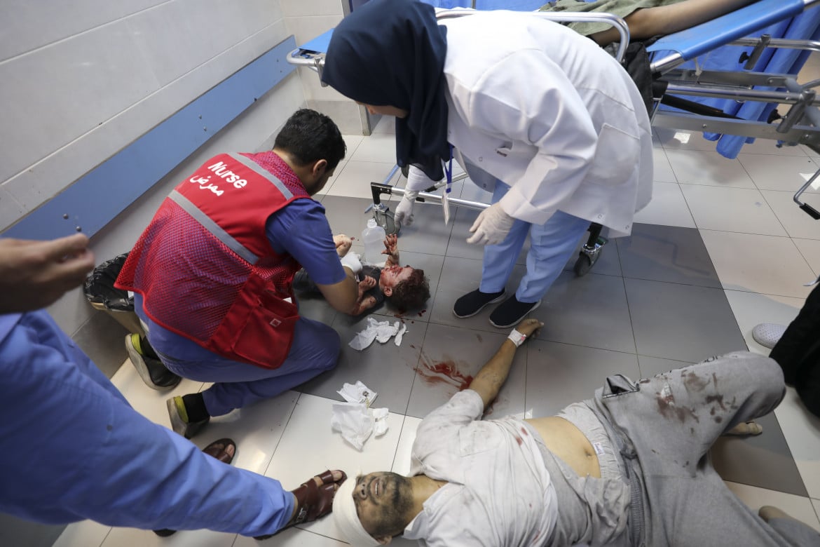 14 cliniche distrutte: negli ospedali non c’è più posto per i feriti