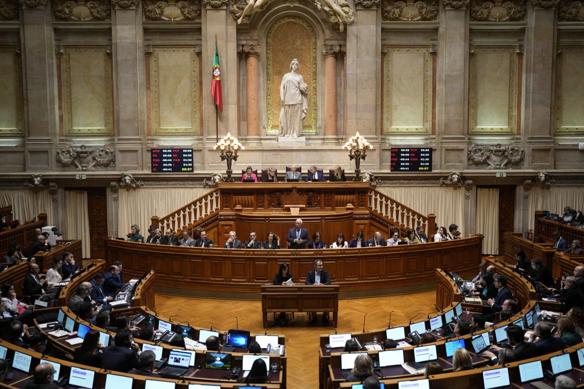 Il dopo Costa è incerto, nuove elezioni in Portogallo