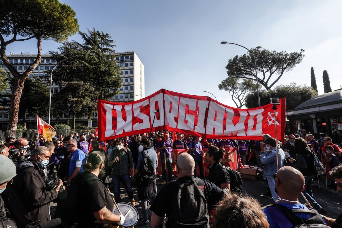 In Toscana lo sciopero generale ha pieno successo