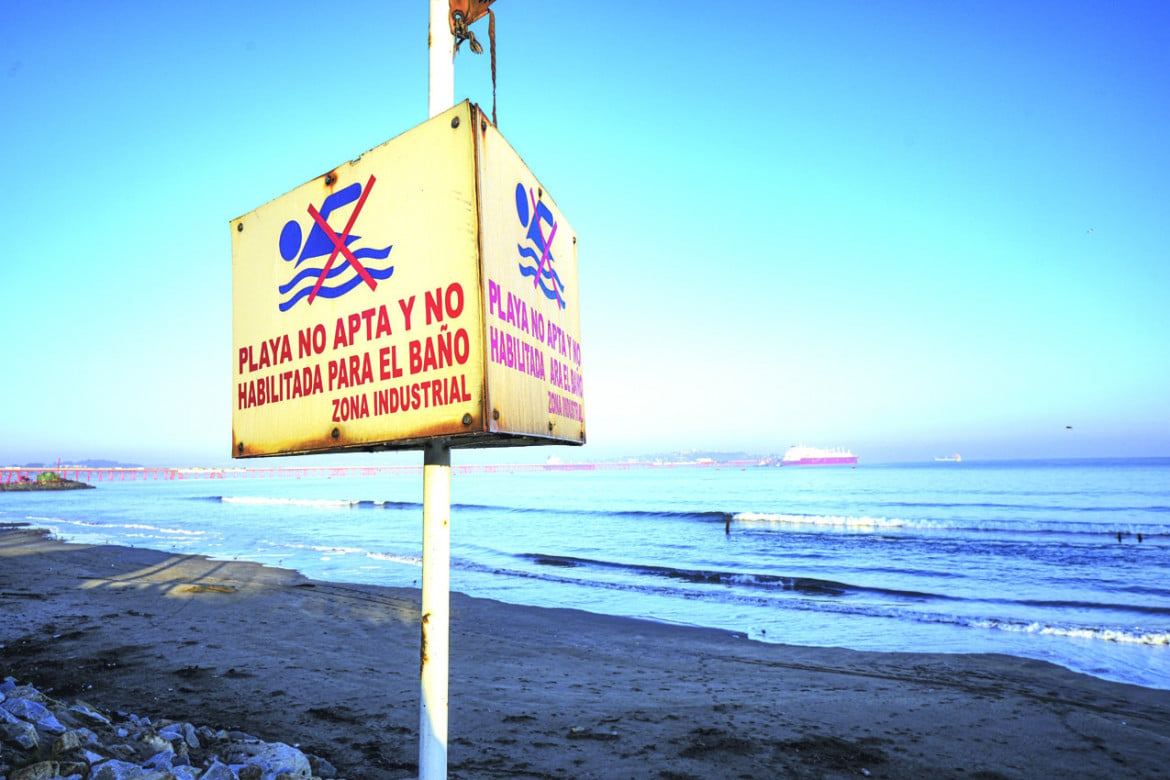 La costa cilena sta annegando in un mare di gas liquefatto