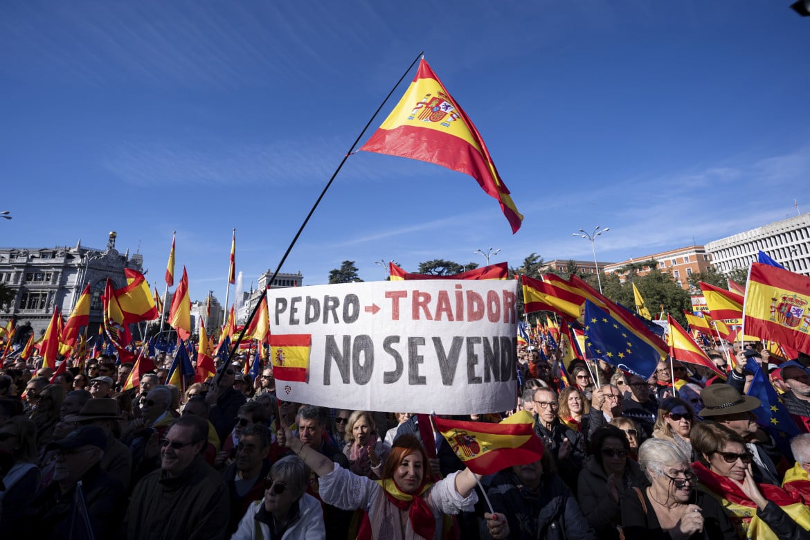 Spagna, in 170mila contro l’amnistia