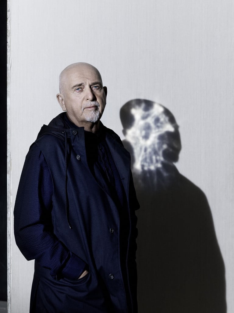 Peter Gabriel foto di Nadav Kander